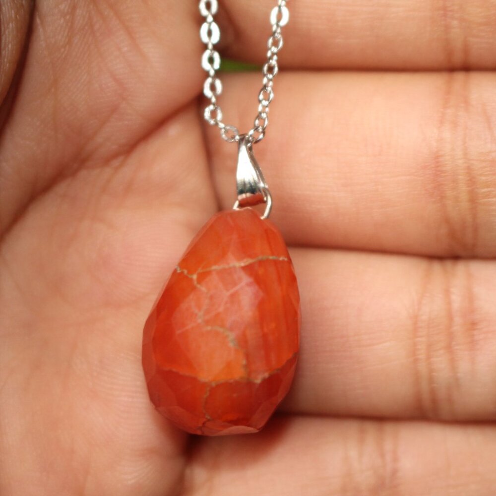 Faceted Orange Stone Healing Pendant – Elegant Teardrop Necklace - Picture 4 of 4